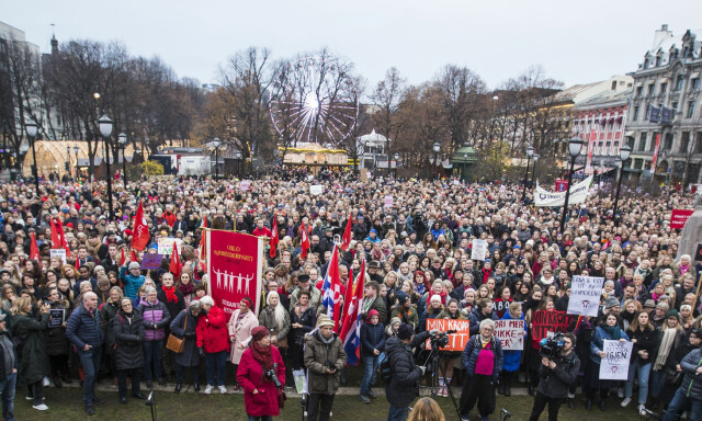 Abortdemonstrasjoner i 33 byer: - Skremt over at vi må demonstrere mot dette